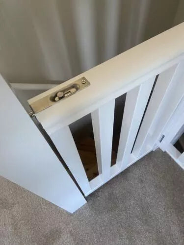 Classic Banister Gate